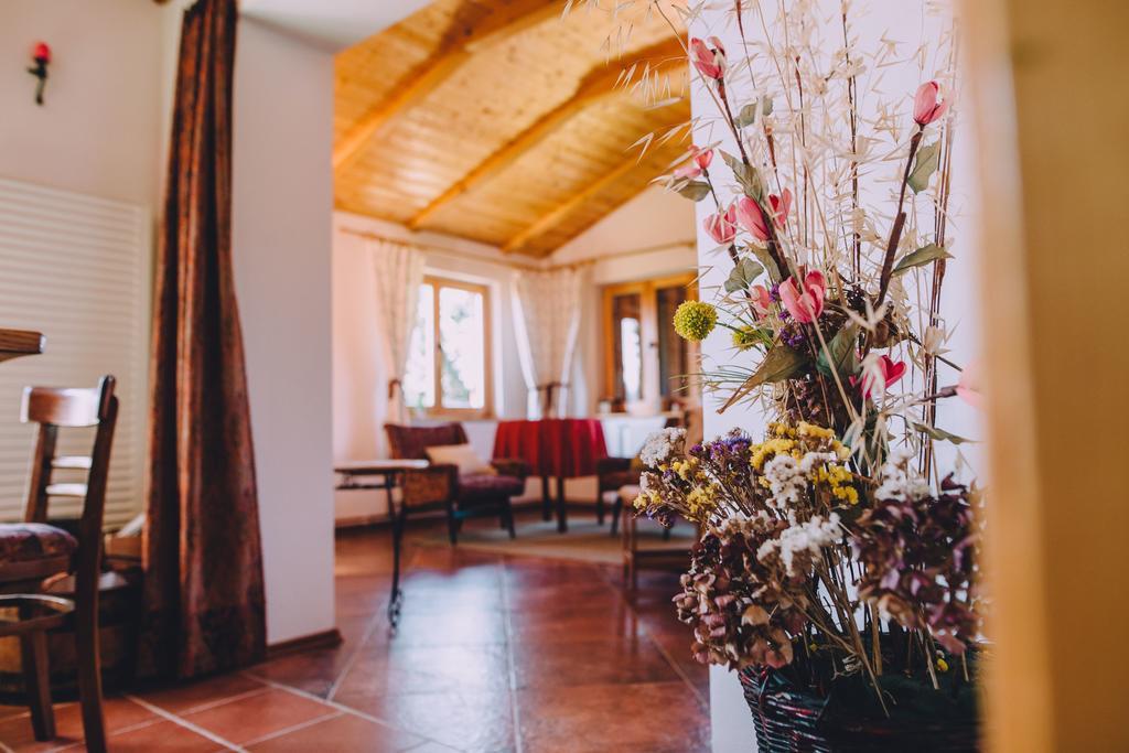 Holiday Home Castanea Praporcan Екстериор снимка
